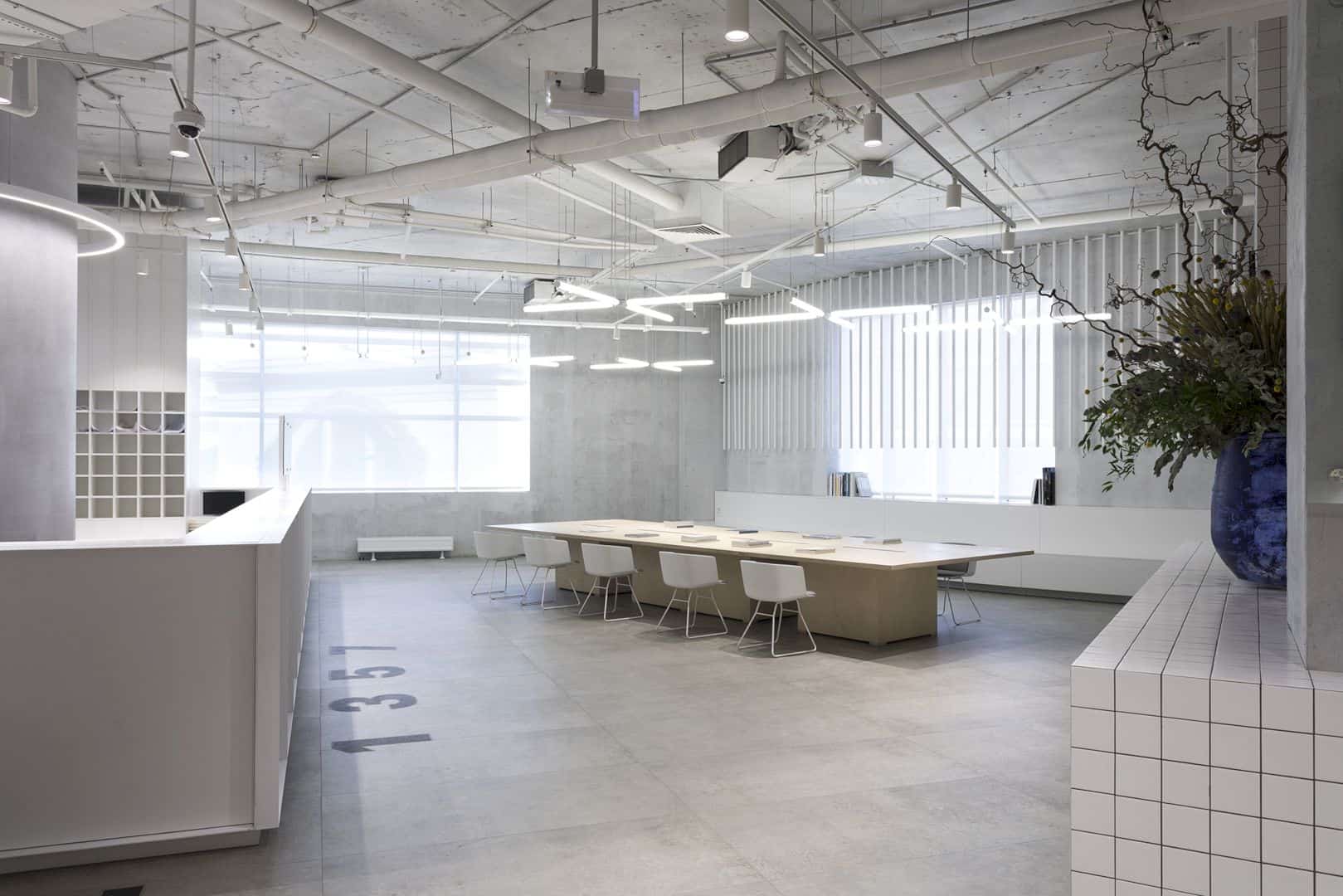 A Modern and Convenient Italian Visa Center with Multifunctional Public ...