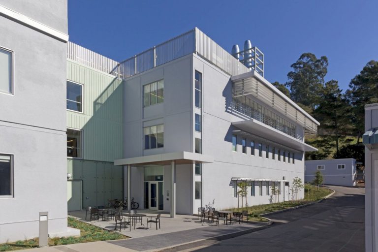 Lawrence Berkeley National Laboratory Building 74: Recycling Old ...