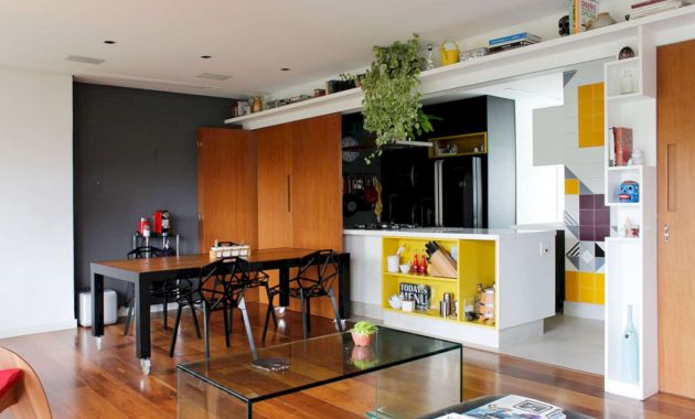 Apto Real Park: An Eclectic Interior of A Small Residence