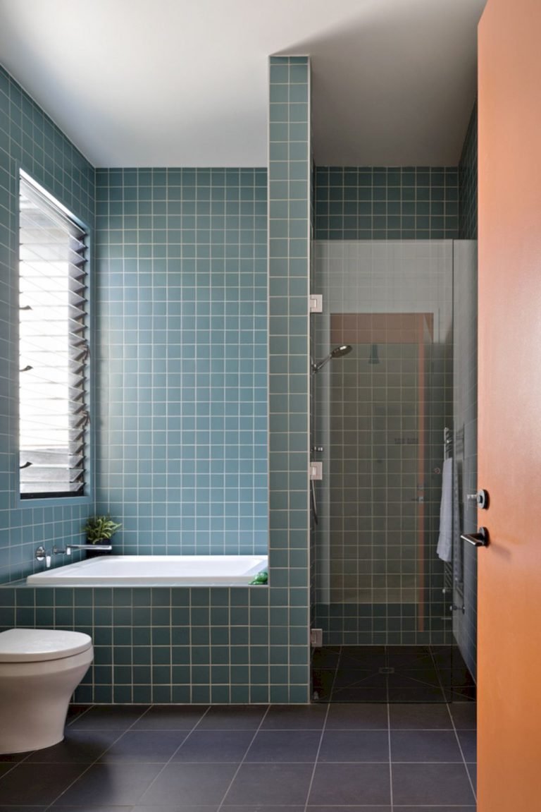 5 Awesome Small Bathroom Decorating Ideas