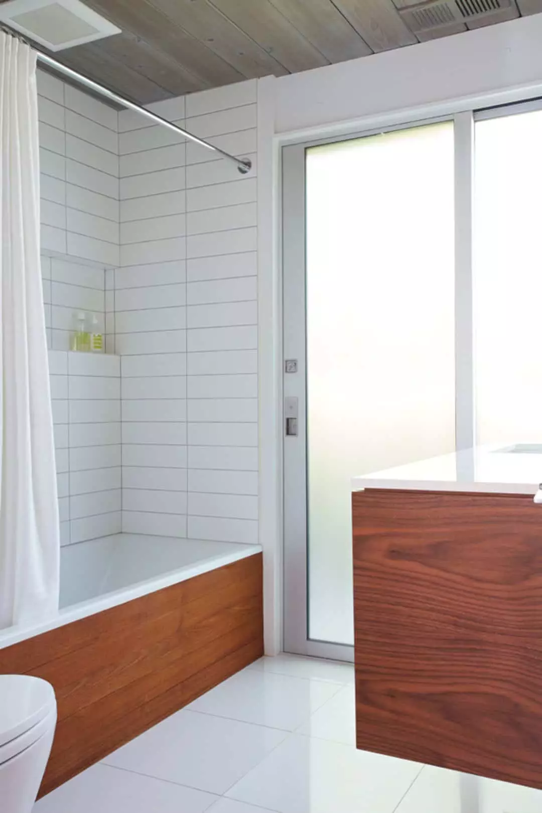 9 Of The Best Master Bathroom Must Haves? - Frei Remodeling