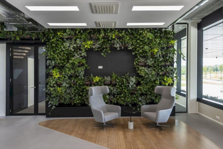 10 Environment-Friendly Work Office Design Ideas