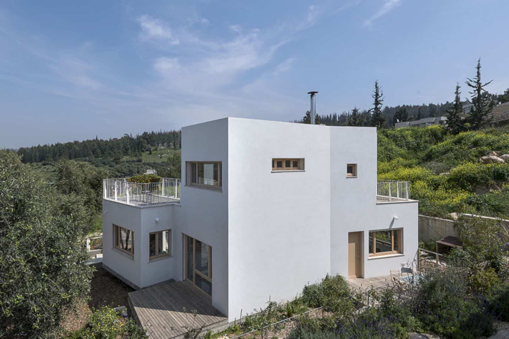 Neve Shalom House 24