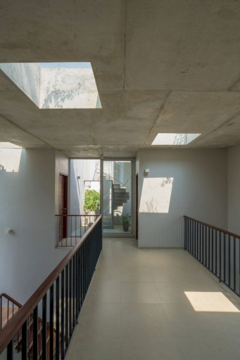 Ninh Binh House: A Coarse, Minimalistic Expression with Minimize ...