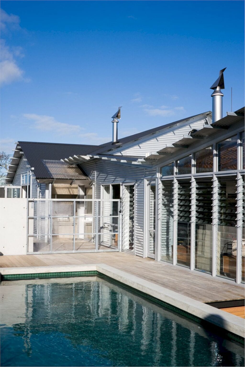 Urban Shed: Transformation Of A 1920's Bungalow Into A Modern ...