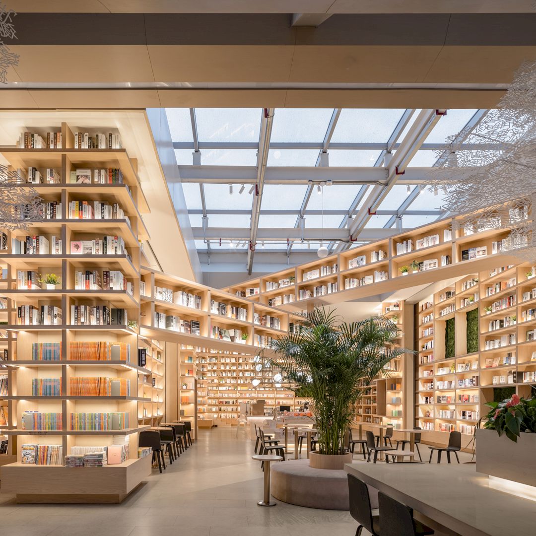 Yinchuang Zhong Shu Ge Book Store By Masato Kure And Masashi Ota 4