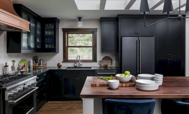 Mid Century Craftsman Kitchen Renovation A Seamless Blend Of Function And Style By Forge Bow 10