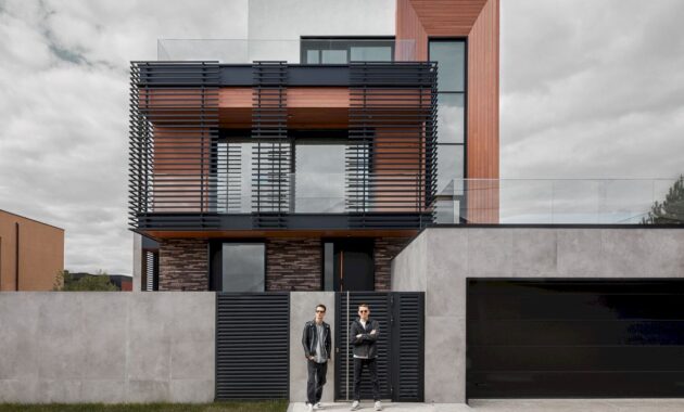 AR ARCHITECTS' Cube Inspired Country House In Kazan 16