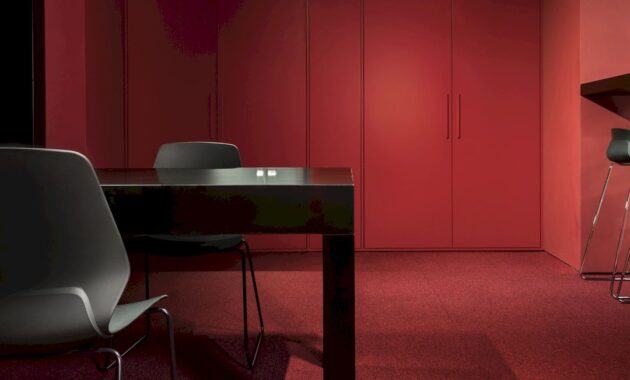 Kvadrat Architects The Magic Of Artificial Lighting In Colorful Office Interiors 29