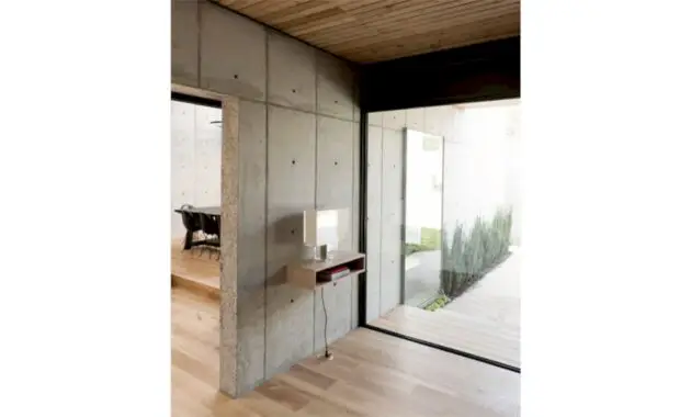 Concrete Box House 26