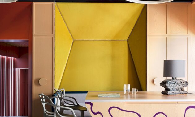 Planeta Design Showroom A Harmonious Blend Of Contemporary And Mid Century Influences In Moscow 30