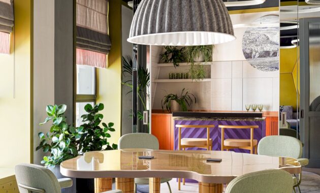 Planeta Design Showroom A Harmonious Blend Of Contemporary And Mid Century Influences In Moscow 39