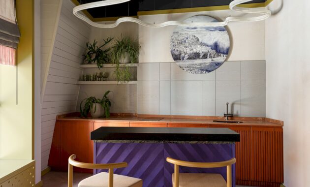 Planeta Design Showroom A Harmonious Blend Of Contemporary And Mid Century Influences In Moscow 45