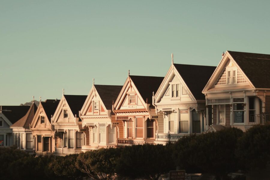 Sunlit Victorian houses known as the Painted Ladies in San Francisco, California.